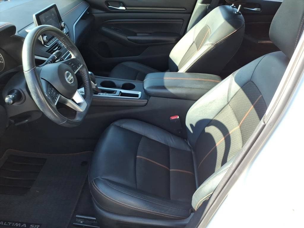Used 2022 Nissan Altima 2.0 SR FWD image 11