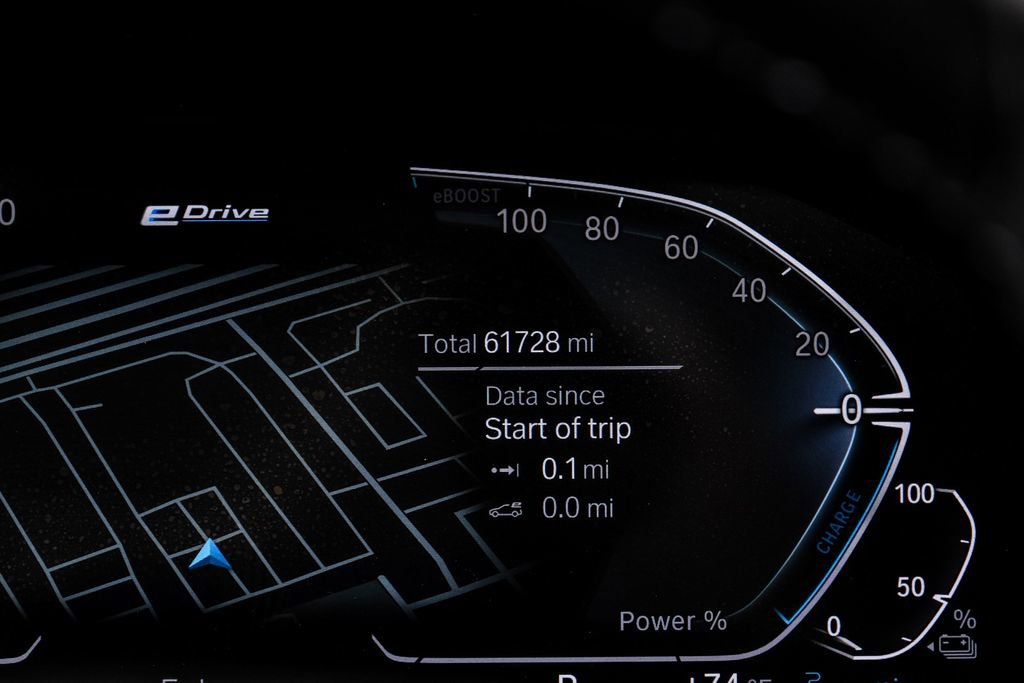 Used 2022 BMW 330e xDrive w/ Driving Assistance Package image 19