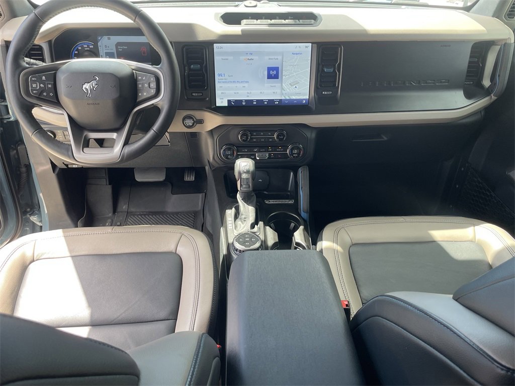 Used 2023 Ford Bronco Wildtrak image 26