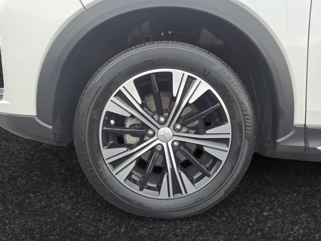 Used 2020 Mitsubishi Eclipse Cross SEL AWD/4WD image 4