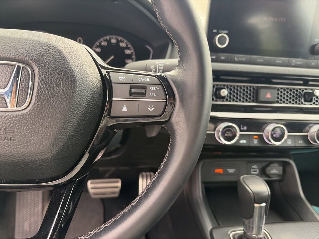 Used 2023 Honda Civic Sport image 18