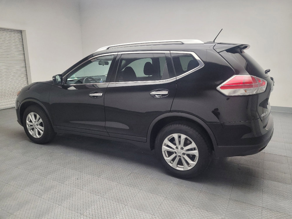 Used 2015 Nissan Rogue SV FWD image 3