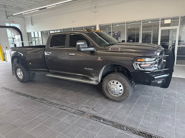 Used 2025 RAM 3500 Big Horn AWD/4WD image 2