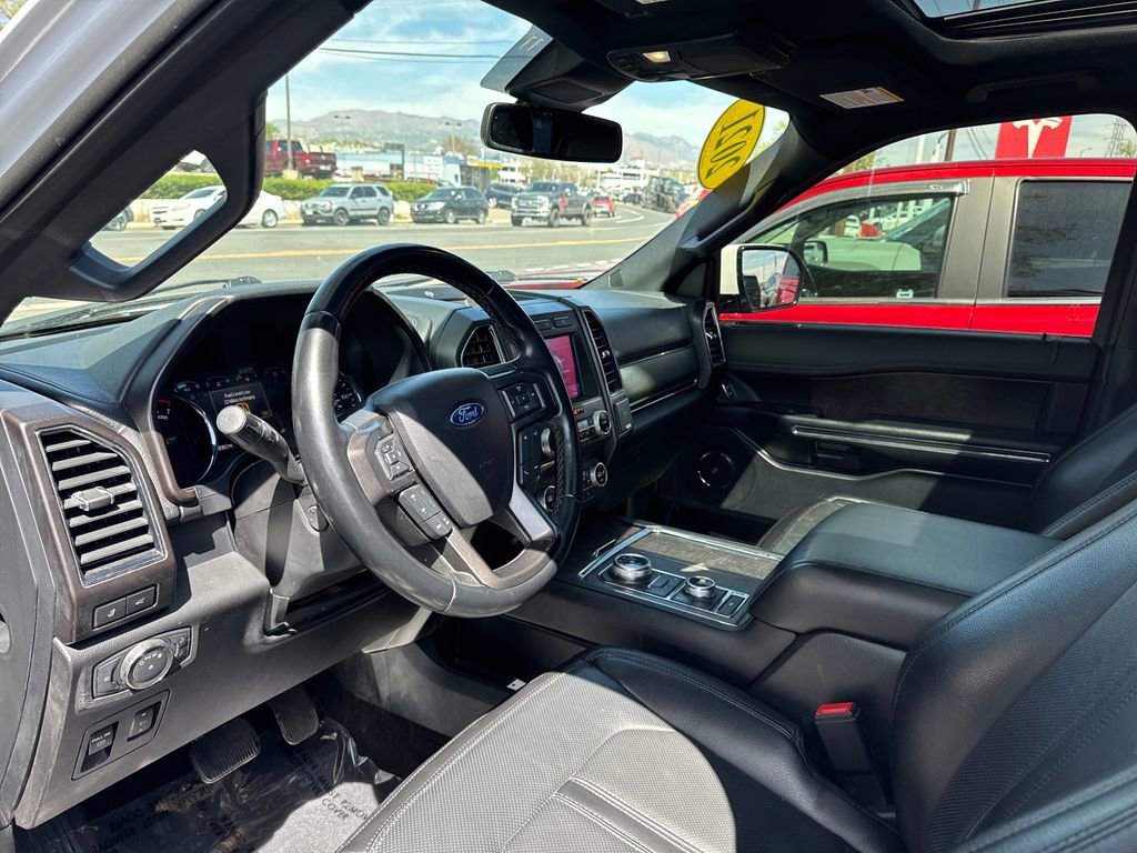 Used 2021 Ford Expedition Limited AWD/4WD image 17