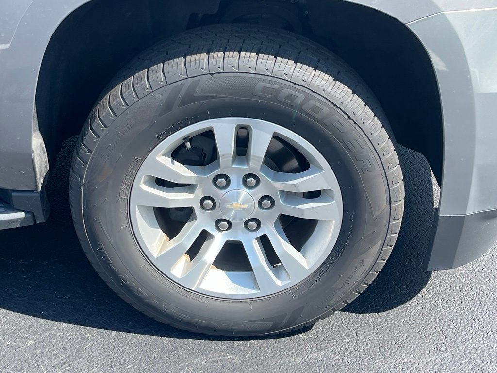 Used 2019 Chevrolet Tahoe LT AWD/4WD image 4