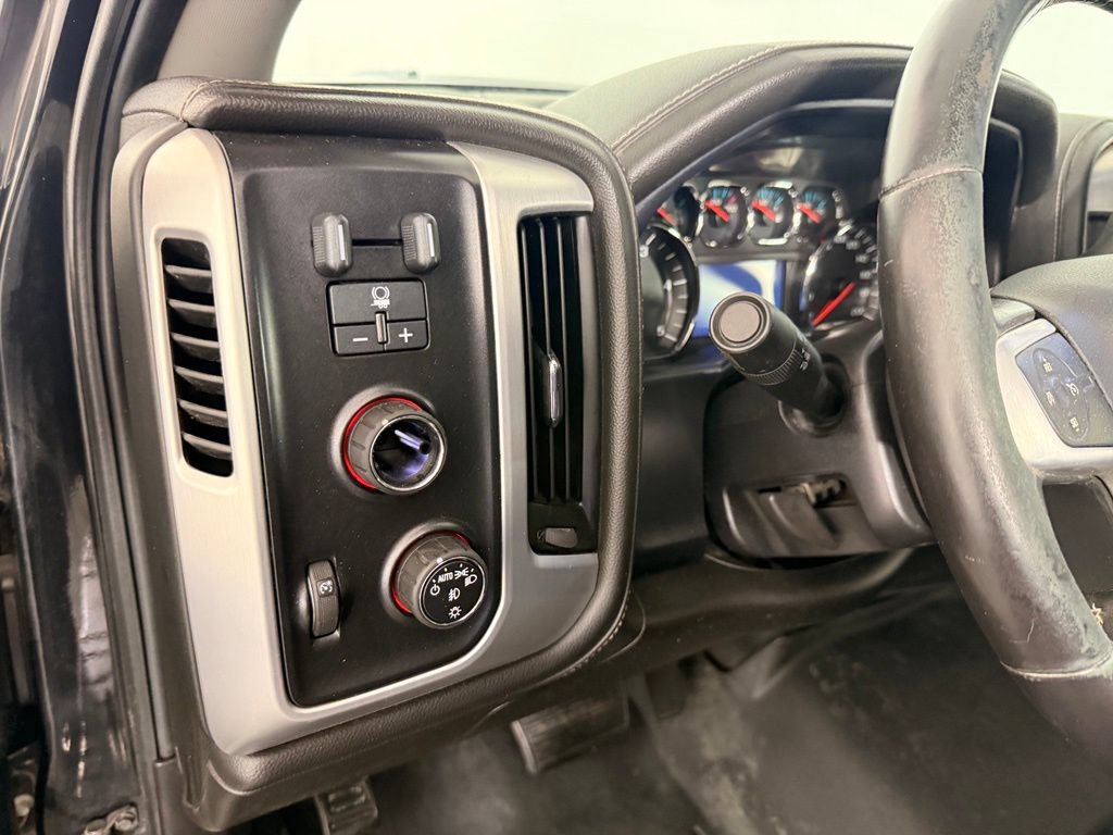 Used 2015 GMC Sierra 3500 SLE AWD/4WD image 26