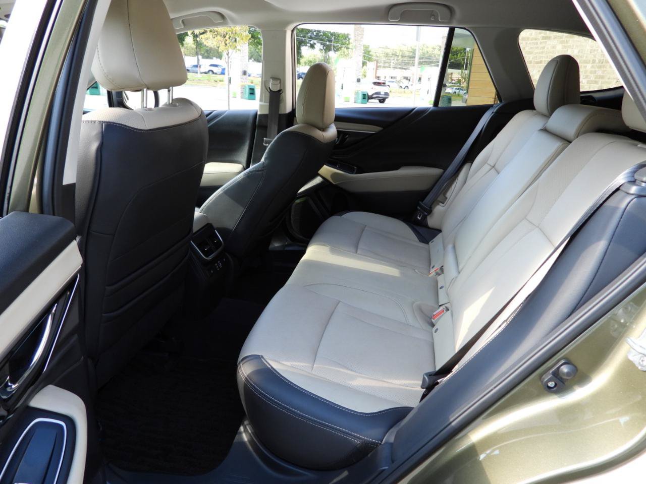 Used 2023 Subaru Outback Limited AWD/4WD image 52