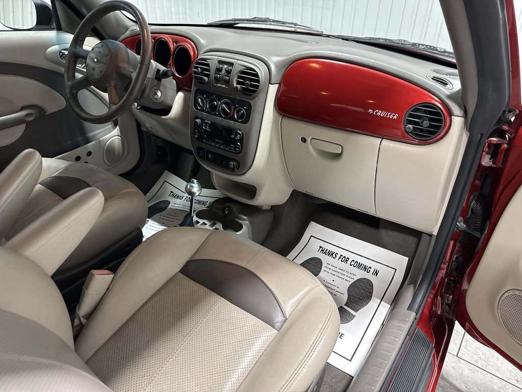 Used 2005 Chrysler PT Cruiser GT FWD image 30
