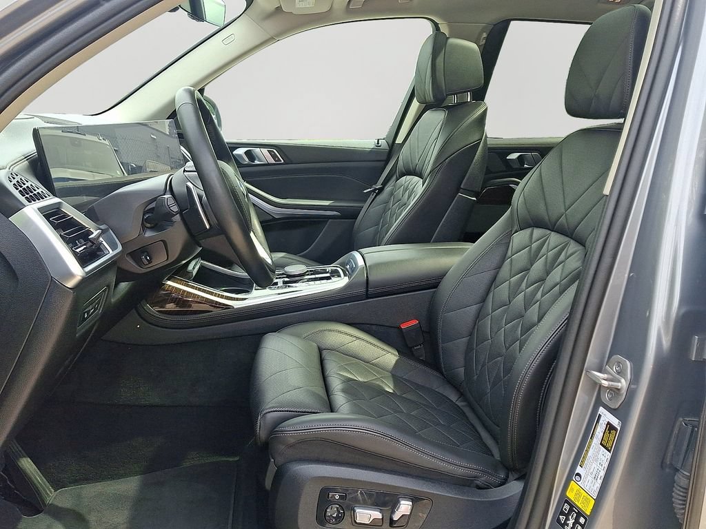 Certified 2024 BMW X7 xDrive40i AWD/4WD image 14