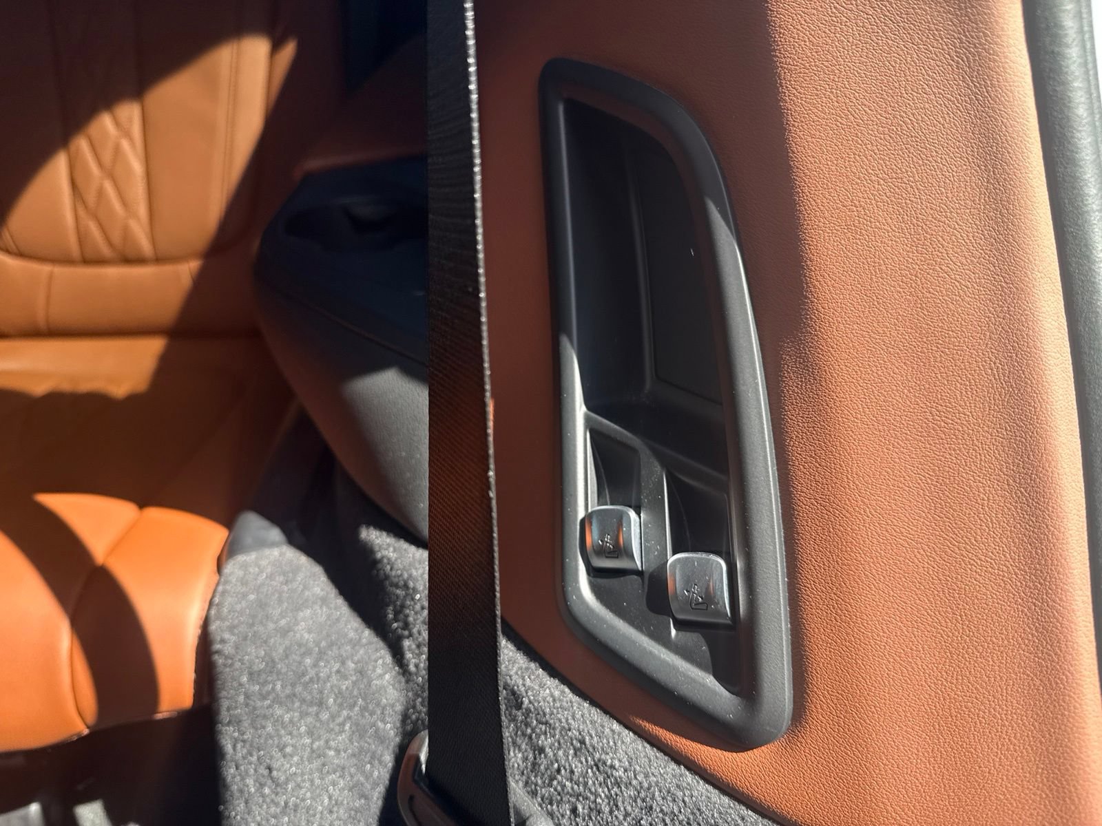 Used 2025 BMW X7 M60i AWD/4WD image 13