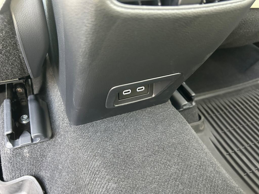 Used 2024 Toyota Corolla Cross XLE w/ Convenience Package AWD/4WD image 35