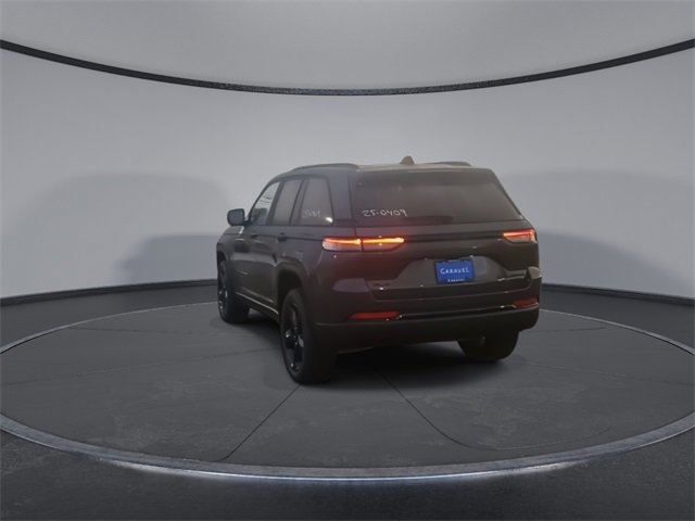 New 2025 Jeep Grand Cherokee Limited w/ Black Appearance Package image 6