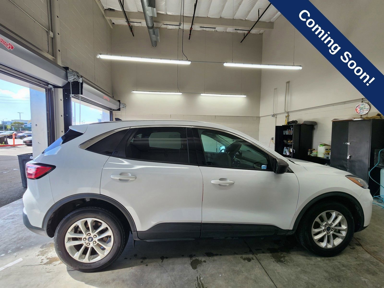 Used 2022 Ford Escape SE image 8