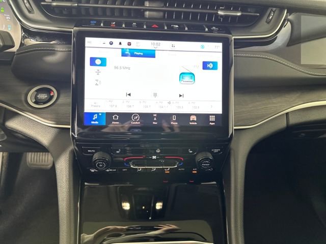 Used 2023 Jeep Grand Cherokee 4WD 4xe image 21