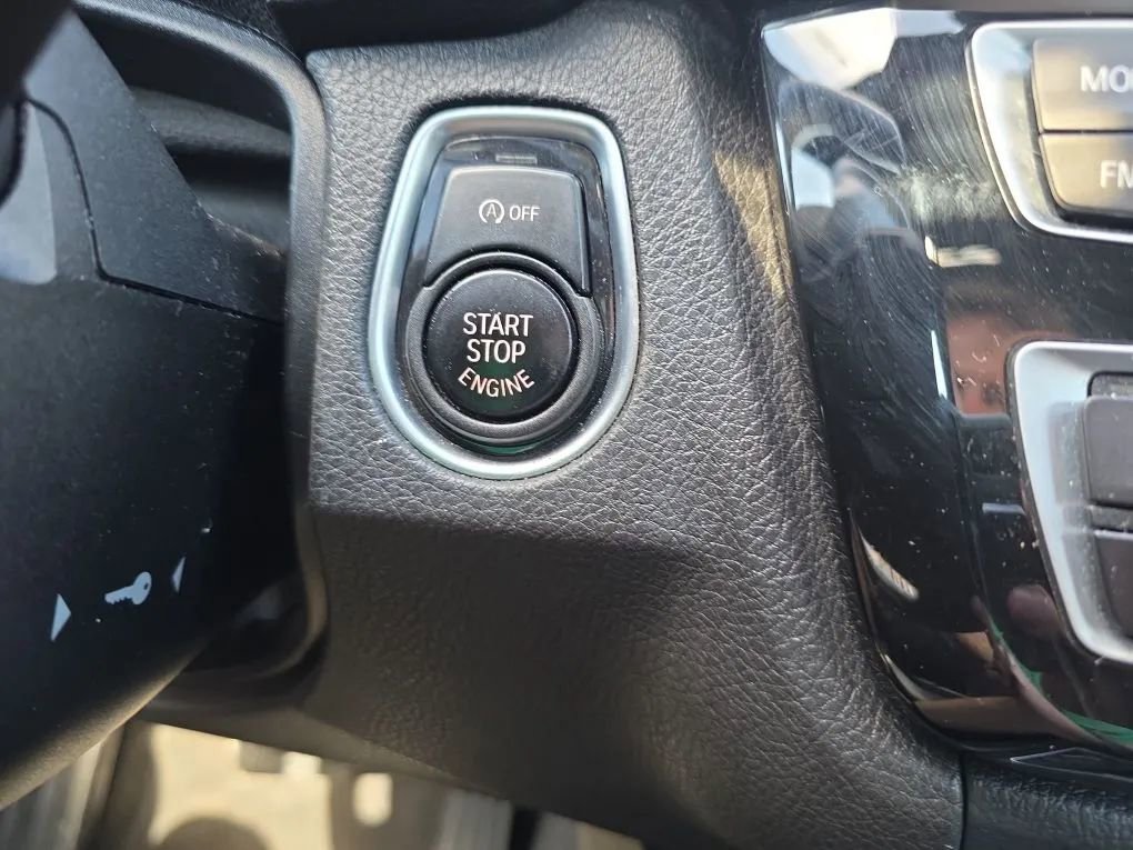 Used 2020 BMW 430i Coupe w/ Convenience Package image 32