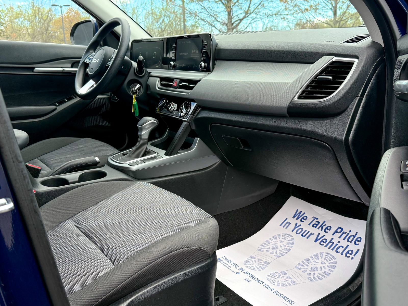 Certified 2025 Kia Seltos LX AWD/4WD image 12