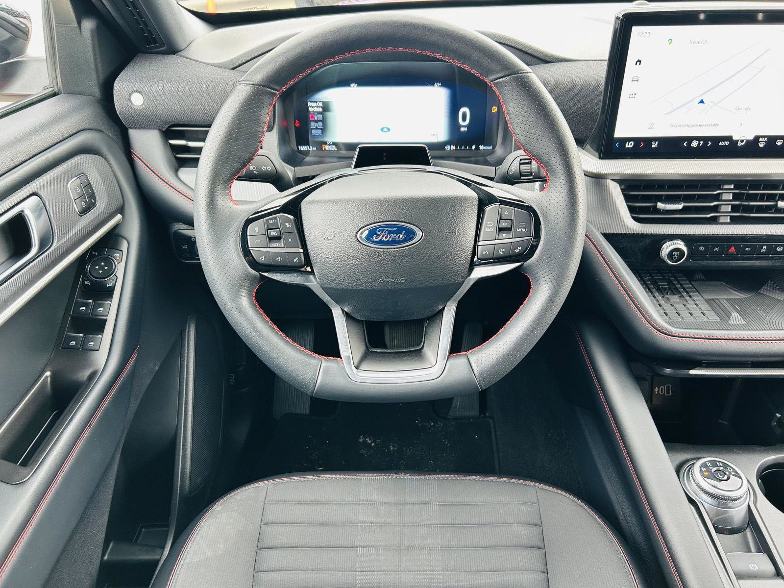 Used 2025 Ford Explorer ST-Line w/ Premium Package AWD/4WD image 22