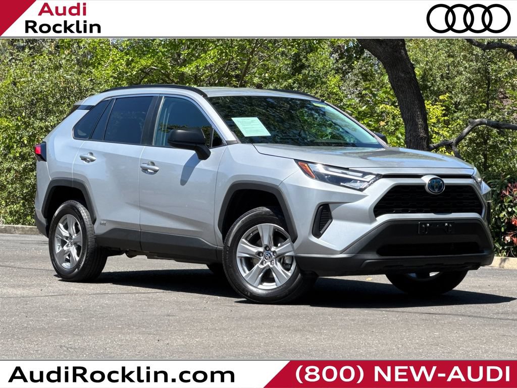 Used 2024 Toyota RAV4 LE AWD/4WD image 1