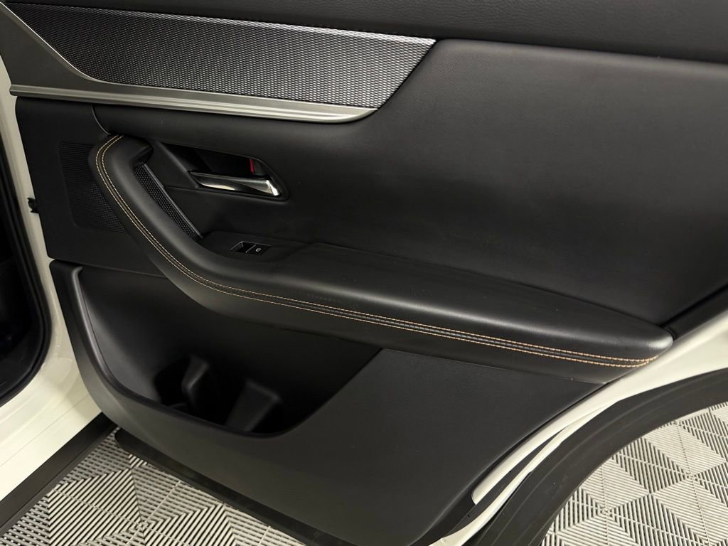 Used 2025 MAZDA CX-90 Plug-In Hybrid w/ Premium Plus image 33