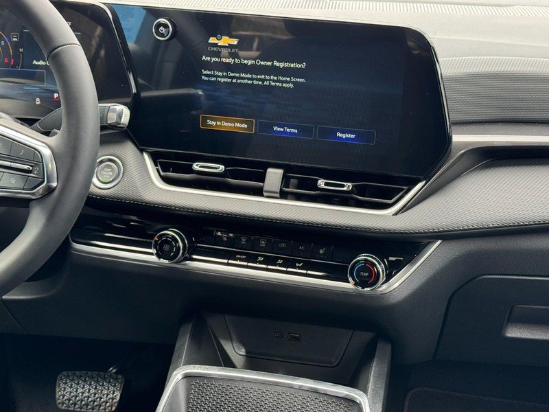 New 2027 Chevrolet Equinox LT FWD image 28