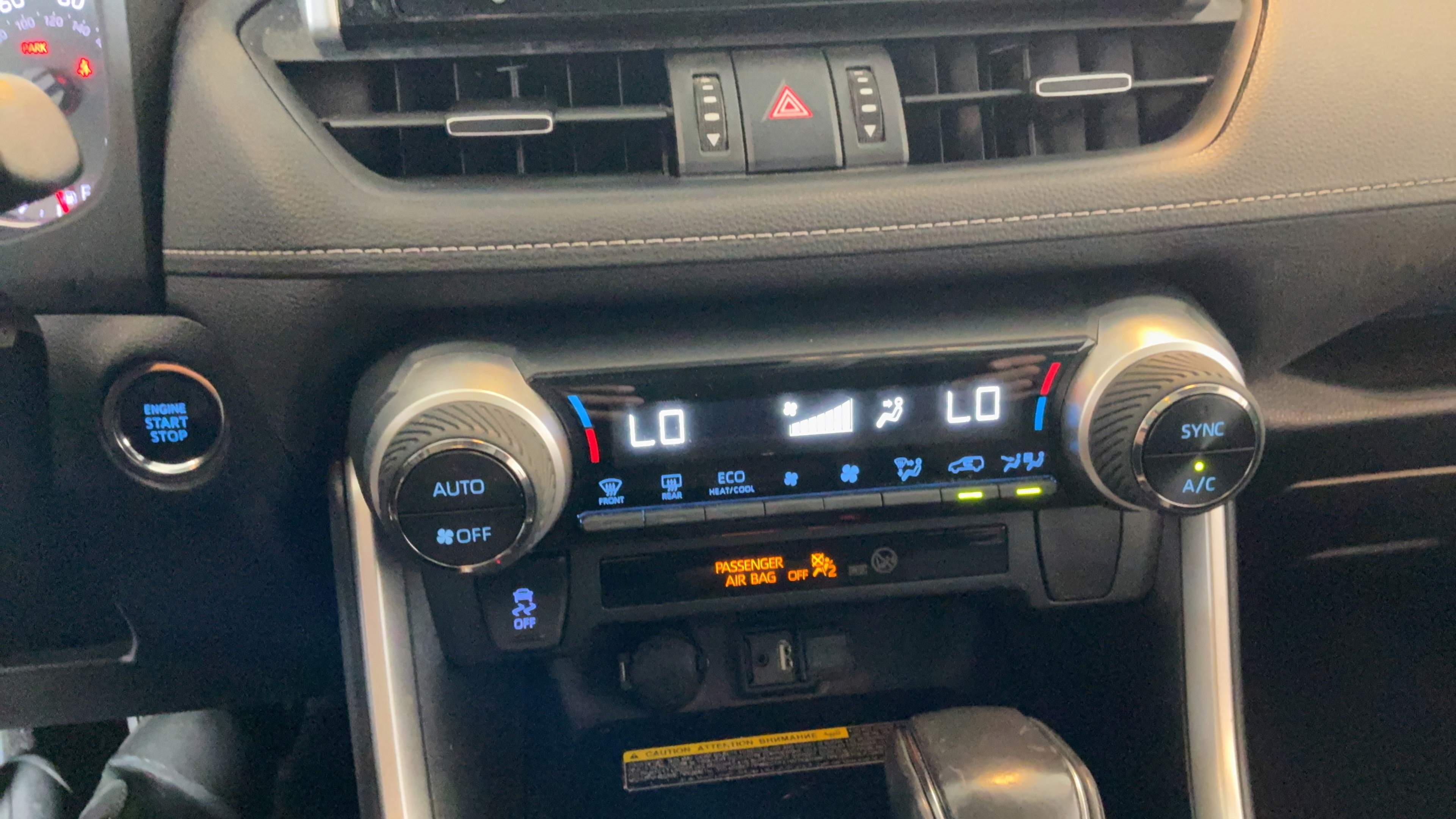 Used 2019 Toyota RAV4 XLE Premium w/ Advanced Technology Package FWD image 16