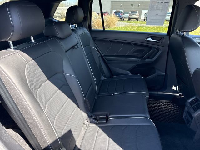 Used 2023 Volkswagen Tiguan SEL R-Line AWD/4WD image 14