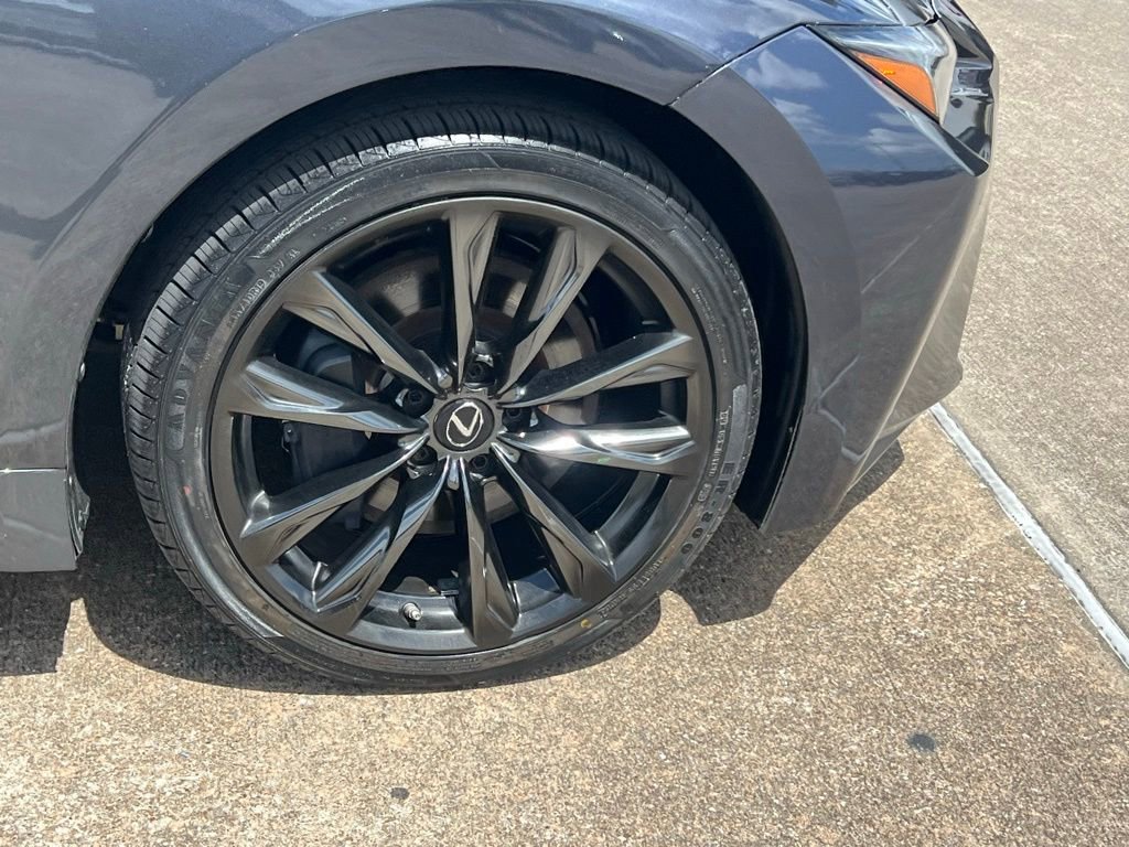 Used 2022 Lexus IS 350 F Sport w/ Memory Package image 6