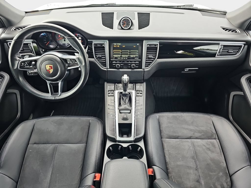 Used 2015 Porsche Macan S AWD/4WD image 9