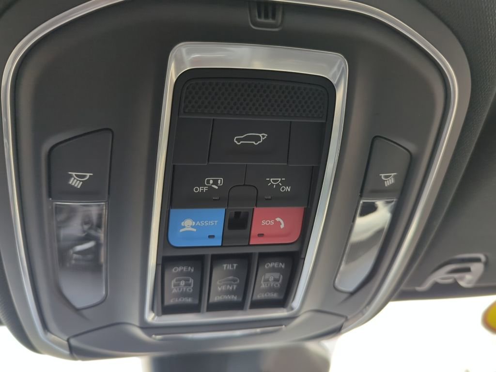 New 2026 Jeep Grand Wagoneer L Limited AWD/4WD image 28
