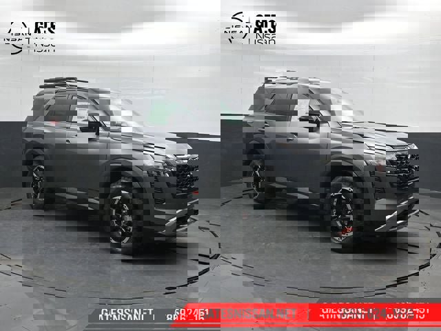 New 2026 Nissan Pathfinder Rock Creek image 4