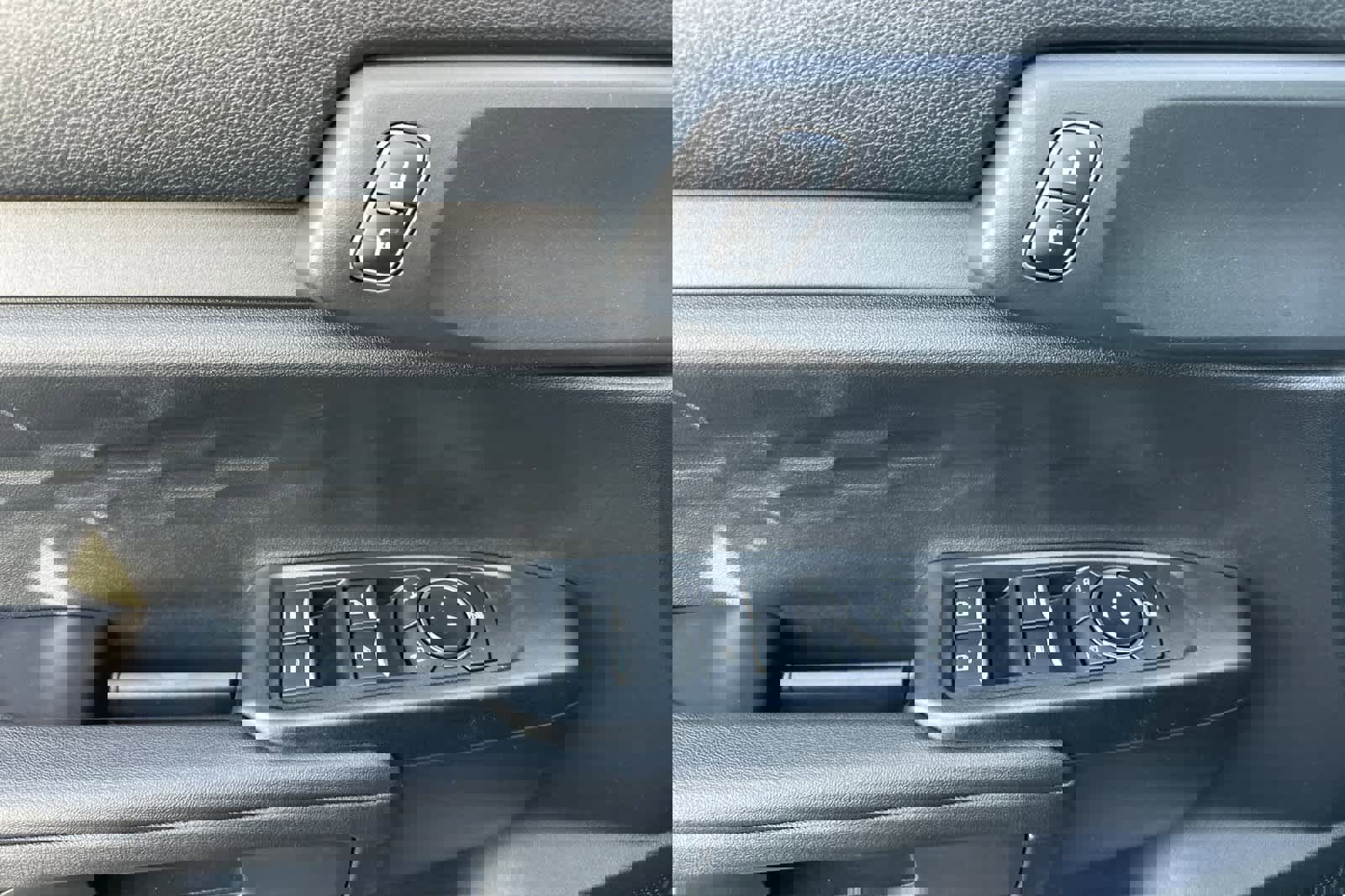 New 2025 Ford Ranger XL image 13