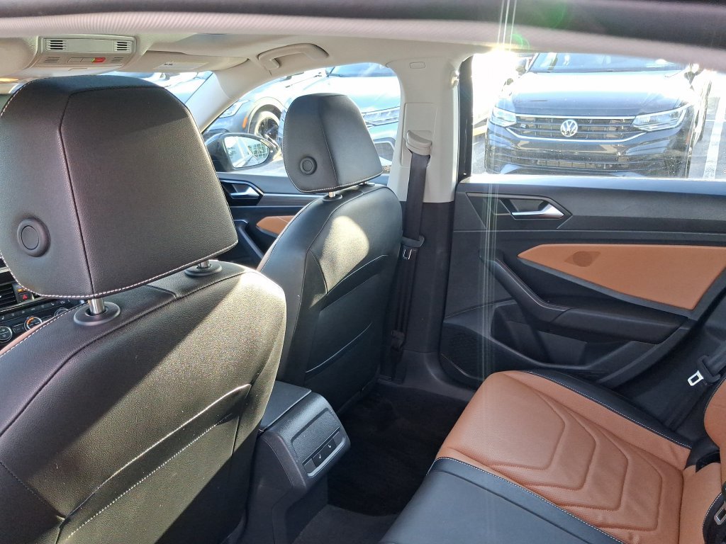 Certified 2024 Volkswagen Jetta SEL FWD image 15
