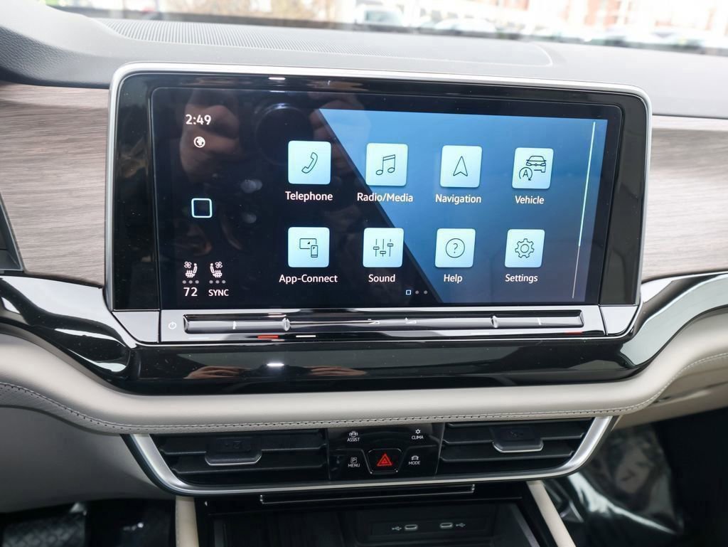 New 2026 Volkswagen Atlas SEL image 17