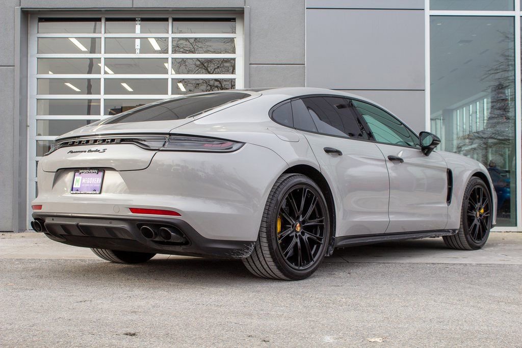 Used 2022 Porsche Panamera Turbo S image 10