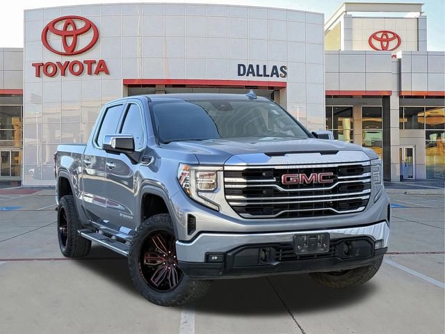 Used 2023 GMC Sierra 1500 SLT image 1