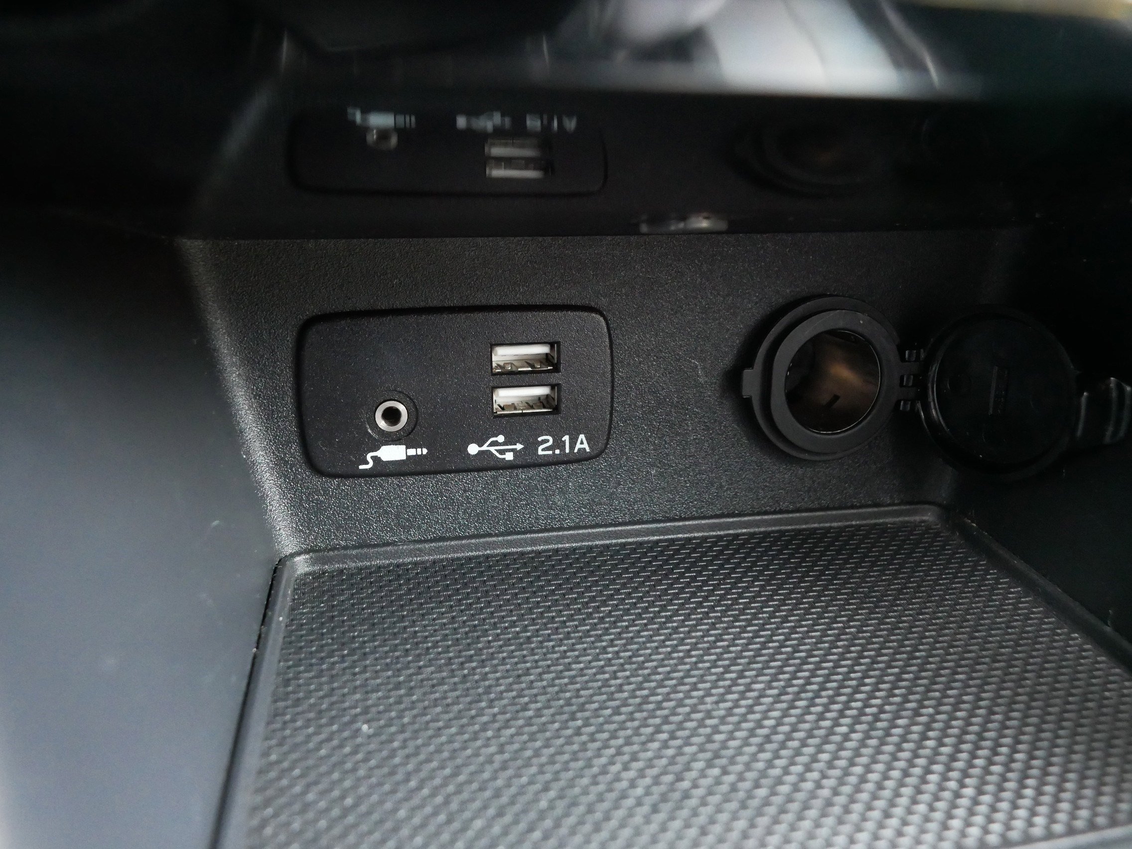 Used 2022 Subaru Forester Premium image 33