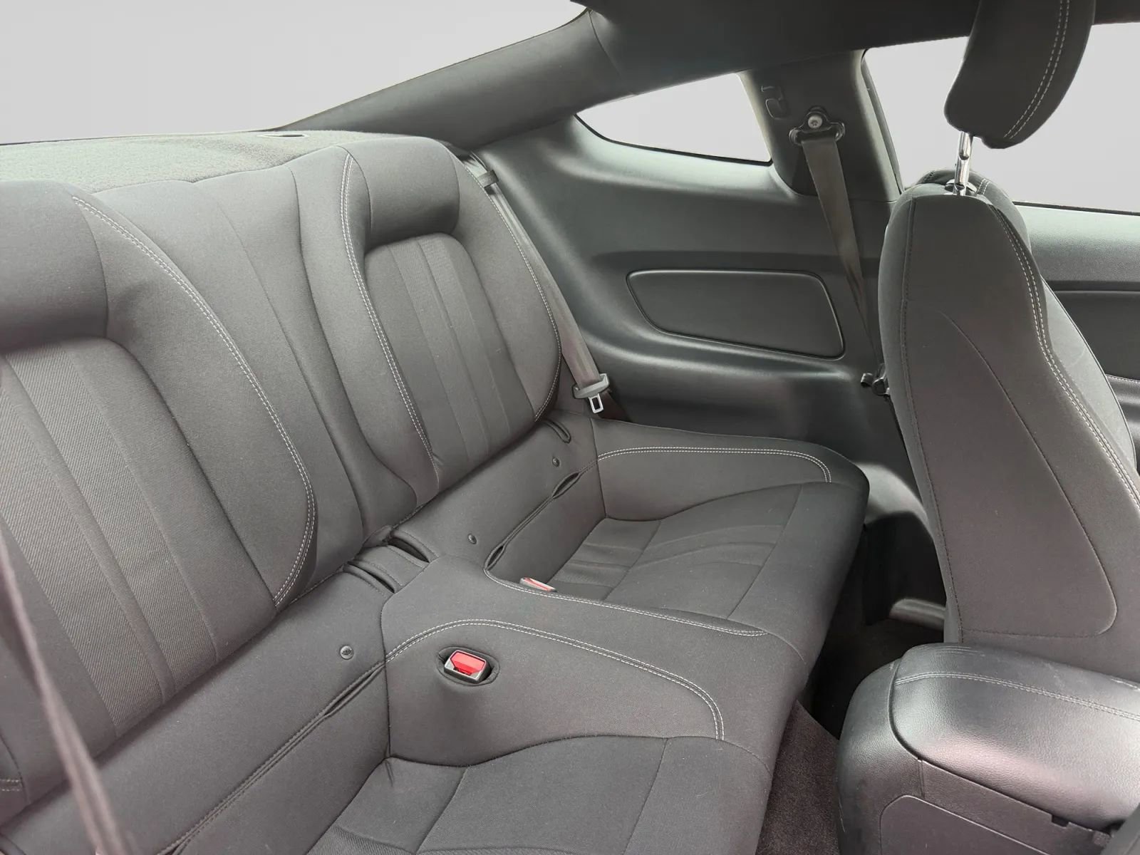 Used 2021 Ford Mustang Coupe RWD image 36