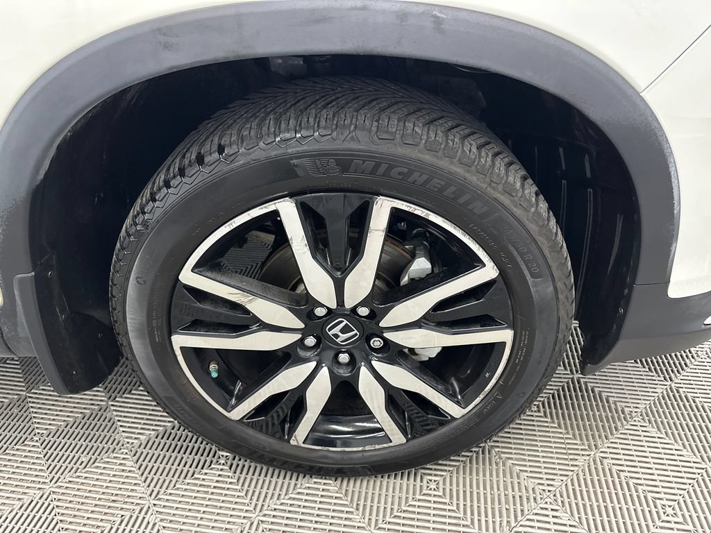 Used 2019 Honda Pilot Elite image 14