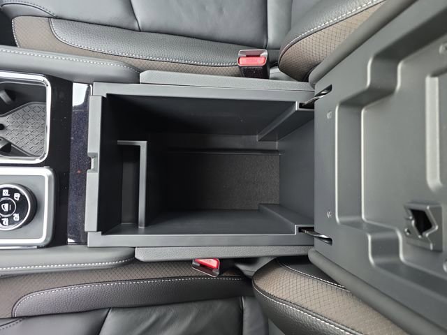 New 2025 Nissan Pathfinder SL image 26