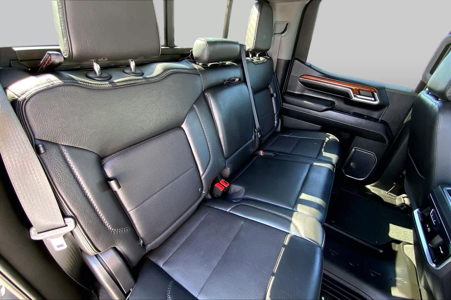 Used 2023 GMC Sierra 1500 Denali AWD/4WD image 18