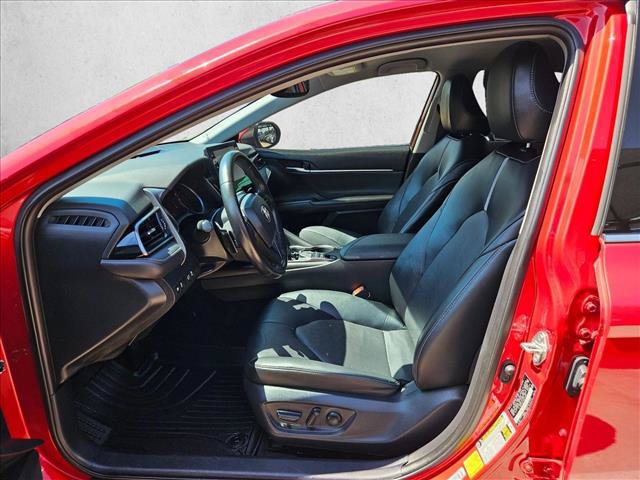 Used 2022 Toyota Camry XSE w/ Carpet Mat Package (TMS) FWD image 15
