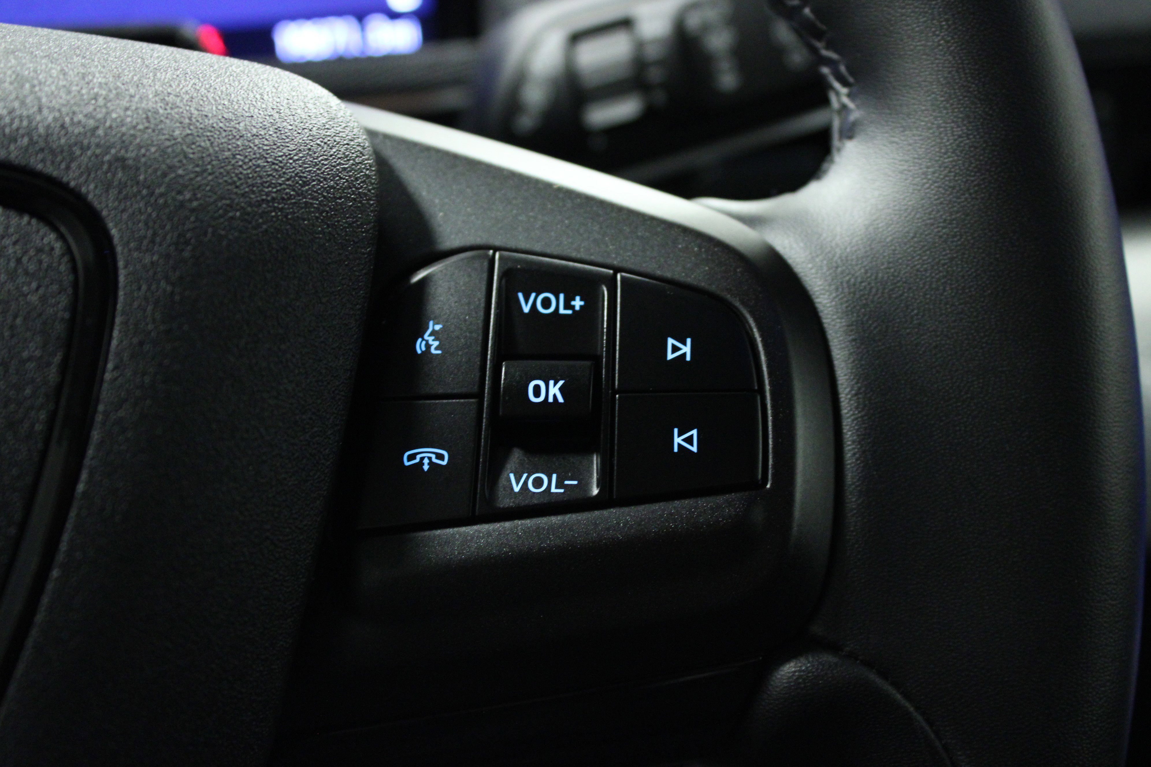 Used 2023 Ford Mustang Mach-E Select AWD/4WD image 21