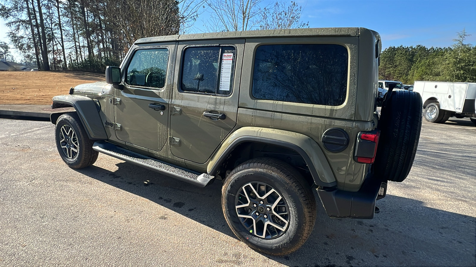New 2026 Jeep Wrangler Unlimited Sahara AWD/4WD image 10