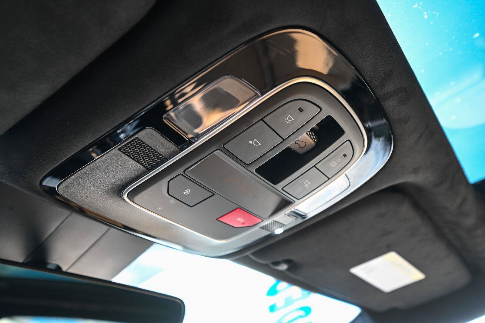 Used 2023 Hyundai Santa Fe Calligraphy AWD/4WD image 40