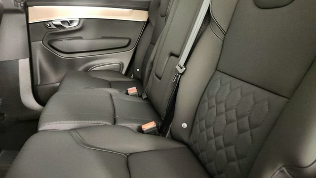 New 2026 Volvo XC90 T8 Plus w/ Protection Package AWD/4WD image 29