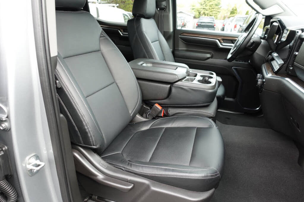Used 2023 Chevrolet Silverado 1500 LT AWD/4WD image 36