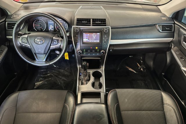 Certified 2017 Toyota Camry SE FWD image 17