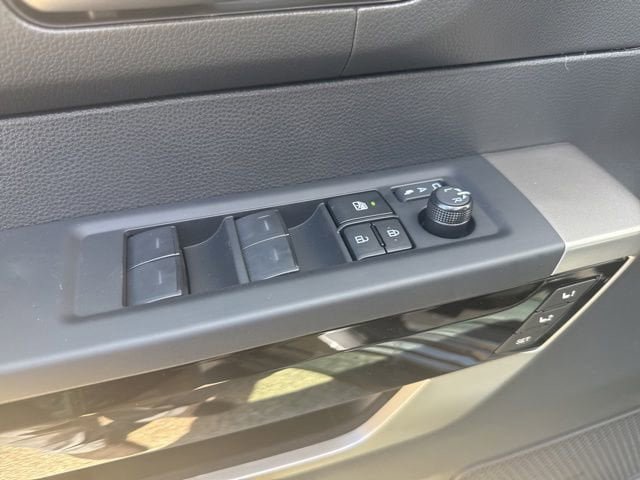 New 2026 Toyota Tundra Limited AWD/4WD image 11