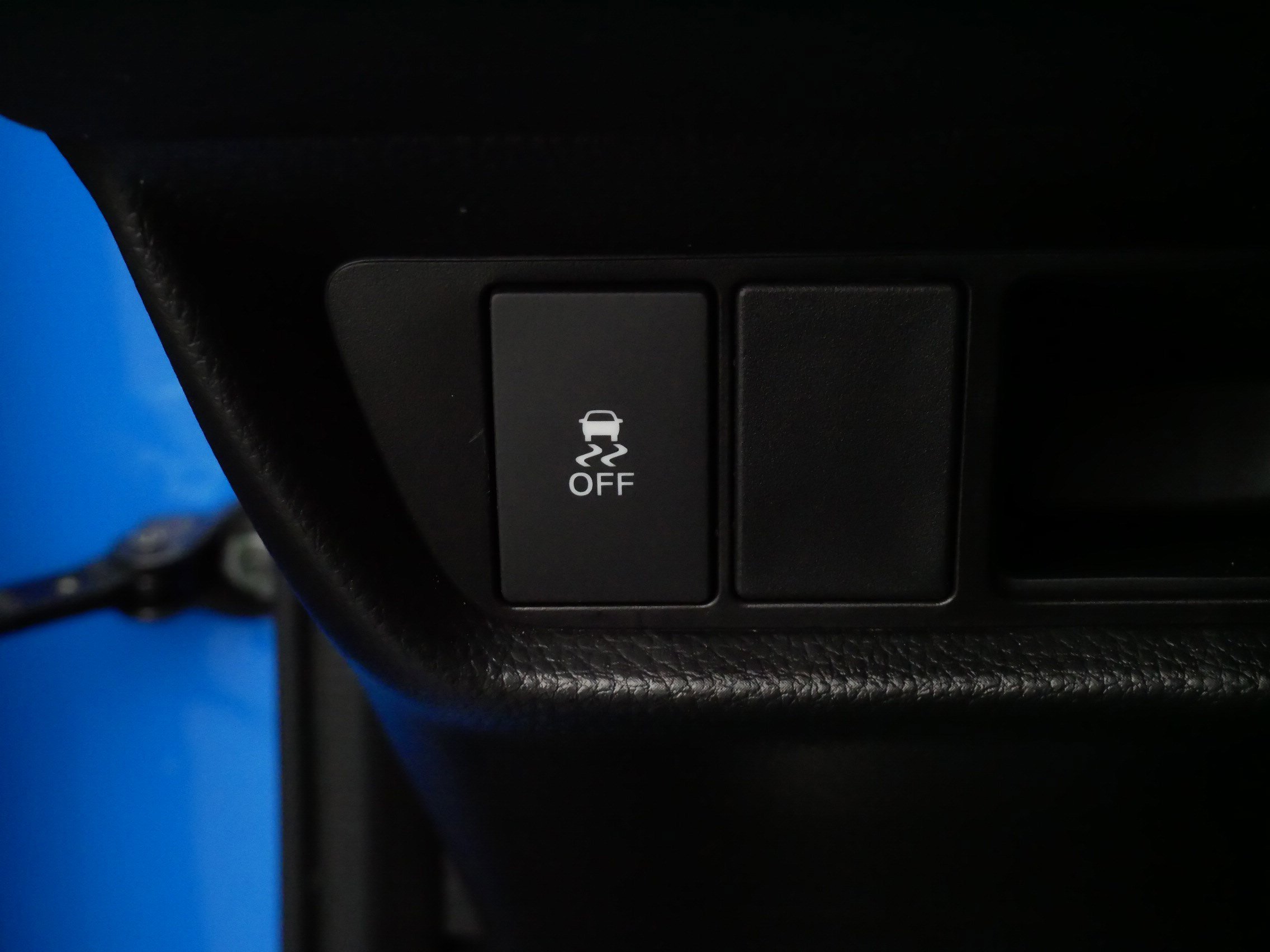 Certified 2026 Honda HR-V Sport image 27