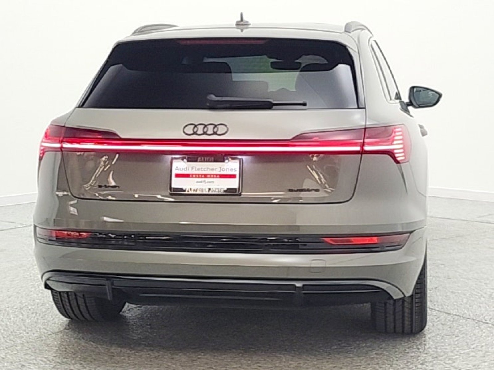 Used 2022 Audi e-tron Chronos w/ Chronos Package AWD/4WD image 6